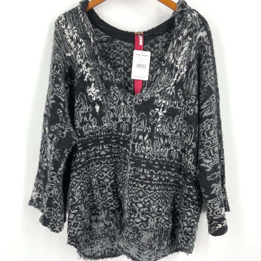 ✨NWT Free People Oversized Slouchy Boho Fuzzy Wool Alpaca Hooded Grunge Sweater - Picture 15 of 16